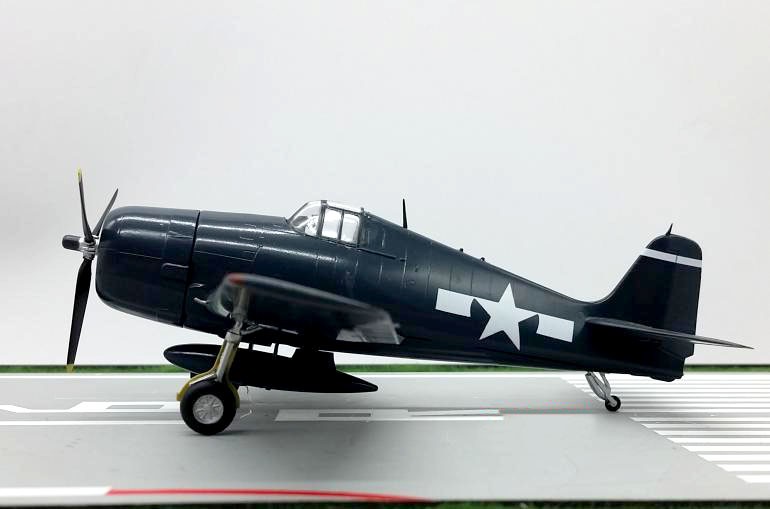 Genuine TRUMPETER 1:72 American F6F fighter model in World War II CVG-15 1944 37299 Static collection model