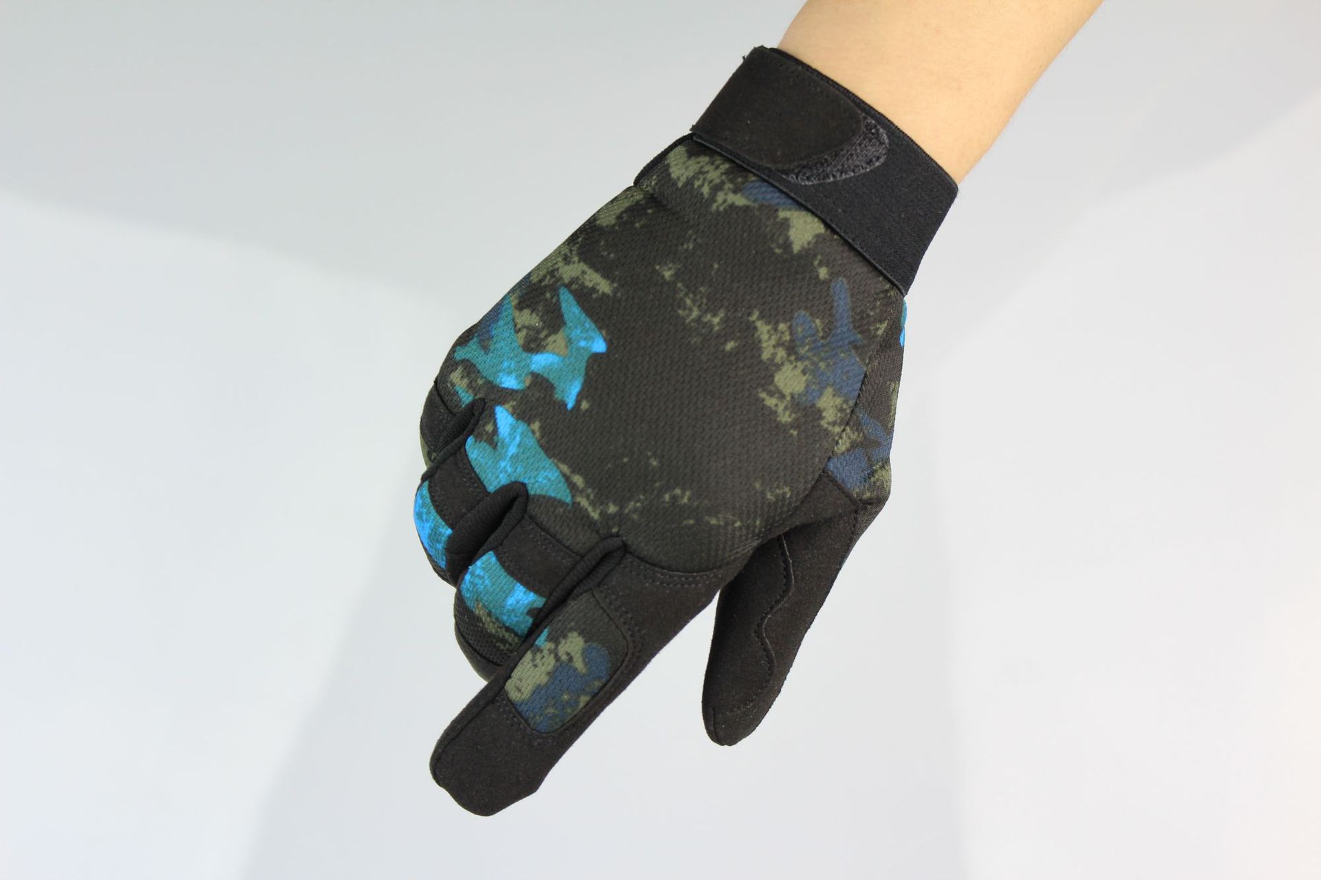 Outdoor Tactical Gloves Army Military Bicycle Airsoft Hiking Climbing Shooting Paintball Camo Sport Full Finger Gloves Outdoor Tactical Gloves Army Military Bicycle Airsoft Hiking Climbing Shooting Paintball Camo Sport Full Finger Gloves