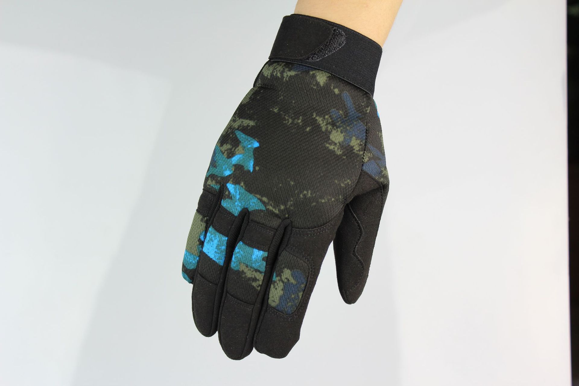 Outdoor Tactical Gloves Army Military Bicycle Airsoft Hiking Climbing Shooting Paintball Camo Sport Full Finger Gloves Outdoor Tactical Gloves Army Military Bicycle Airsoft Hiking Climbing Shooting Paintball Camo Sport Full Finger Gloves