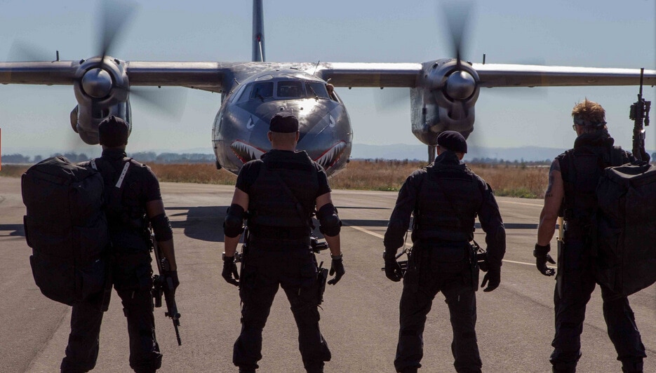 Outdoor Tactical Gloves Army Military Bicycle Airsoft Hiking Climbing Shooting Paintball Camo Sport Full Finger Gloves Outdoor Tactical Gloves Army Military Bicycle Airsoft Hiking Climbing Shooting Paintball Camo Sport Full Finger Gloves