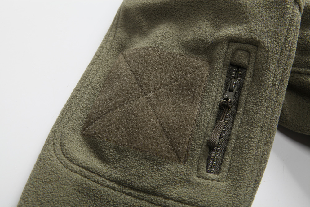 Outdoors Tactical Zipper Pocket Sharkskin Soft Shell Warm Thelmal Fleece Hoodies Cargi Army Jacket Men 3 Color