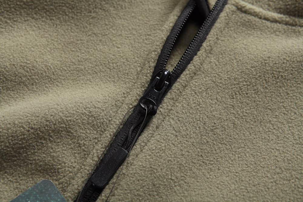 Outdoors Tactical Zipper Pocket Sharkskin Soft Shell Warm Thelmal Fleece Hoodies Cargi Army Jacket Men 3 Color