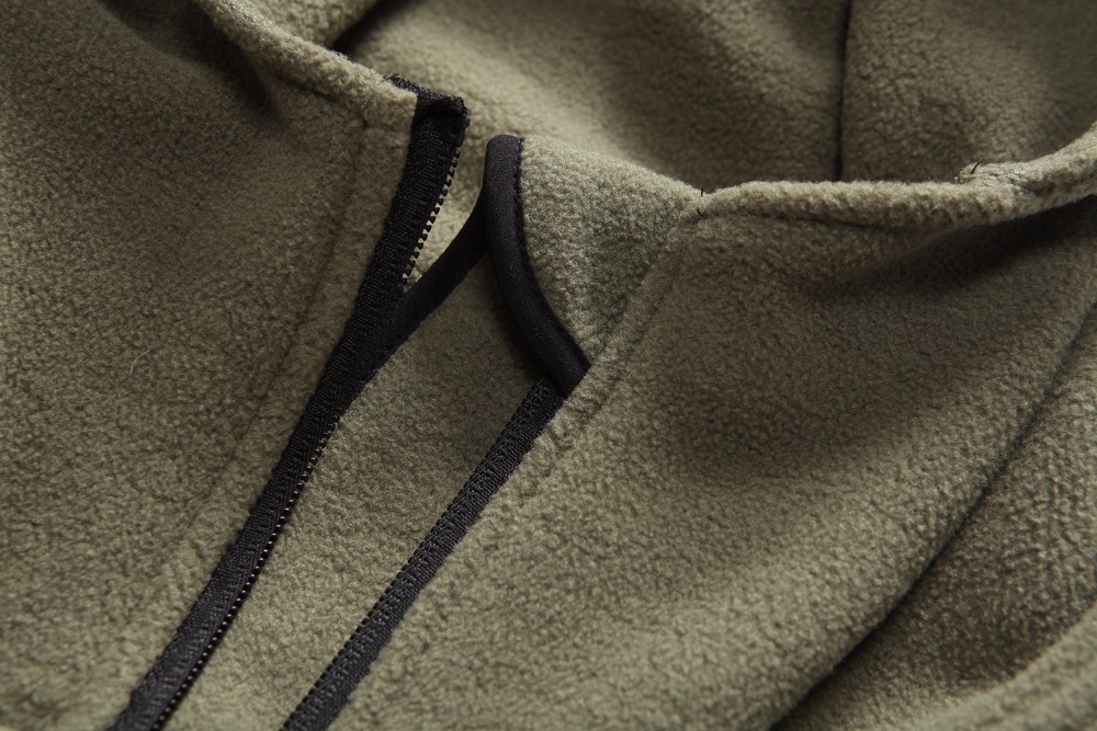 Outdoors Tactical Zipper Pocket Sharkskin Soft Shell Warm Thelmal Fleece Hoodies Cargi Army Jacket Men 3 Color