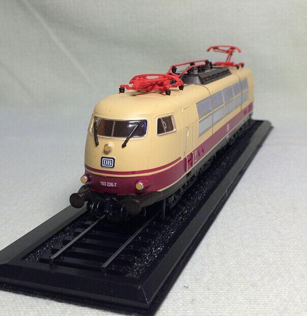 Special offer is rare 1:87 BR 103 226-7 (1973) Static finished train model tram model Collection Special offer is rare 1:87 BR 103 226-7 (1973) Static finished train model tram model Collection