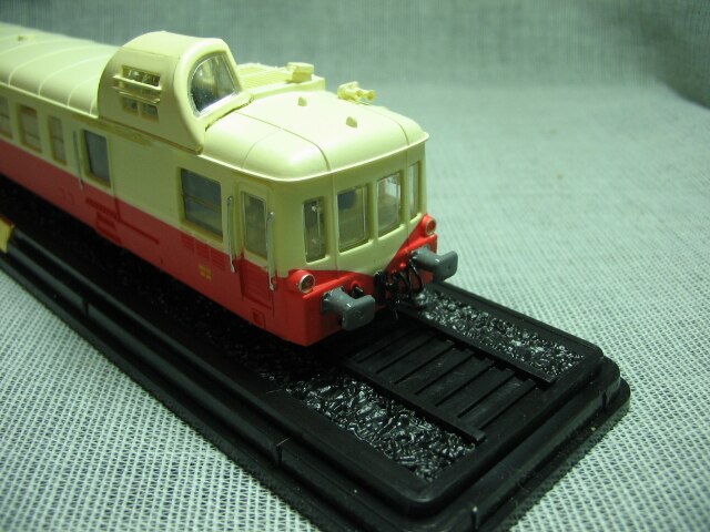 1:87 X-3800 European tram model display box packaging