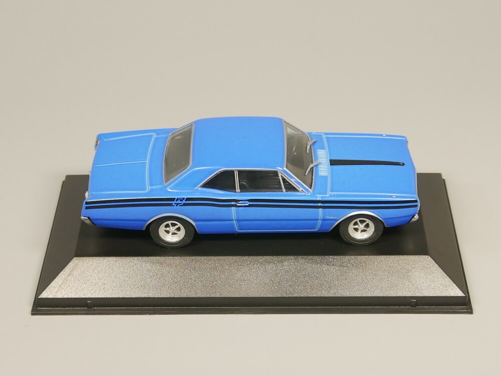 1: 43 American 1974 vintage car model Alloy car model Toy car accessories 1: 43 American 1974 vintage car model Alloy car model Toy car accessories