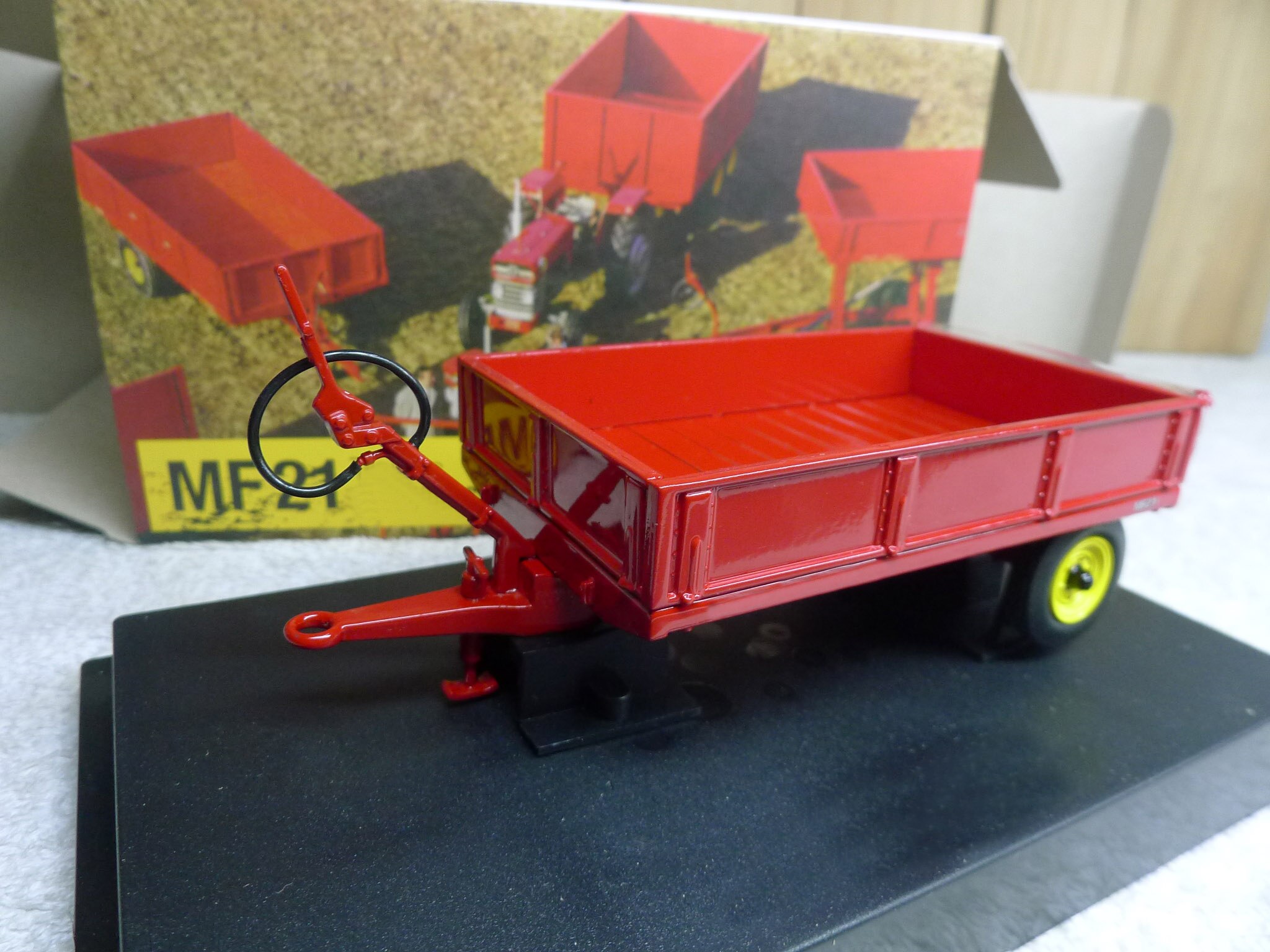 rare 1: 43 mf21 3.5 Tractor Trailer Trailer model Alloy collection model rare 1: 43 mf21 3.5 Tractor Trailer Trailer model Alloy collection model