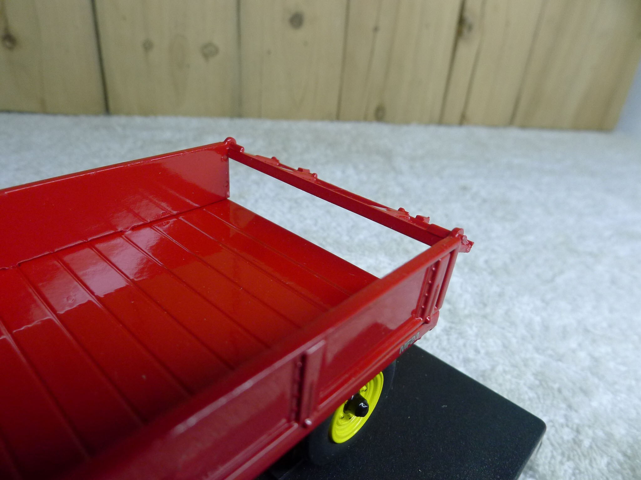 rare 1: 43 mf21 3.5 Tractor Trailer Trailer model Alloy collection model rare 1: 43 mf21 3.5 Tractor Trailer Trailer model Alloy collection model