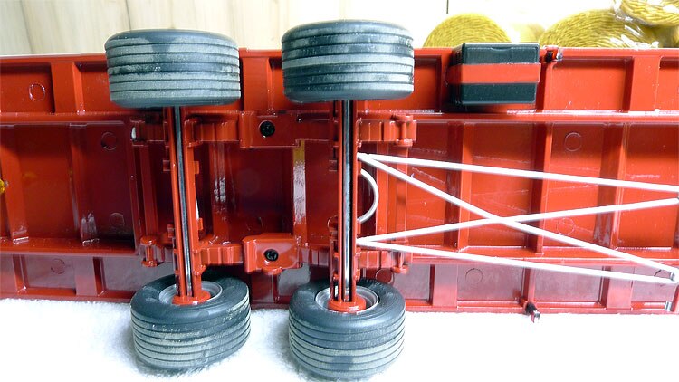 1:32 Haystack Trailer model Agricultural vehicle parts model Alloy collection ornaments Tractor models are not included