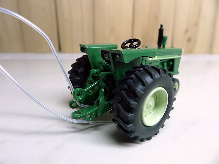 1: 64 1800 Tractor Model Agricultural machinery model Alloy collection model 1: 64 1800 Tractor Model Agricultural machinery model Alloy collection model