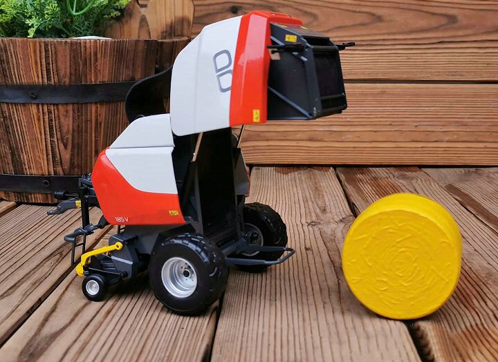 rare Fine special 1/32 185v forage baler model Agricultural machinery Alloy collection model