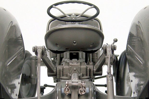 1:16 Tea 20 classic grey tractor model France Alloy construction machinery model brand new