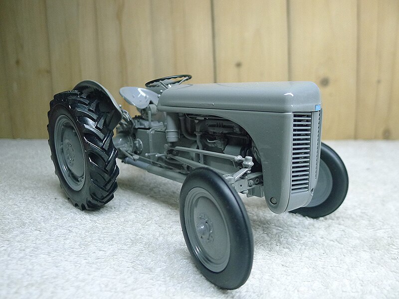 1:16 Tea 20 classic grey tractor model France Alloy construction machinery model brand new