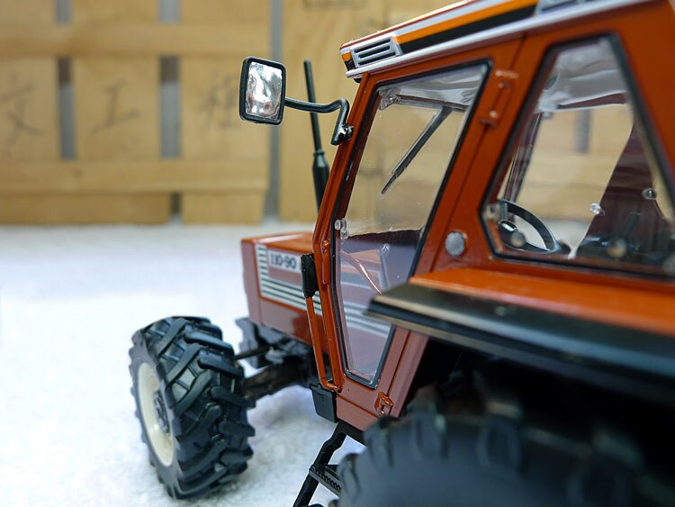 1: 32 110-90 Tractor Model Agricultural vehicle model Alloy collection model