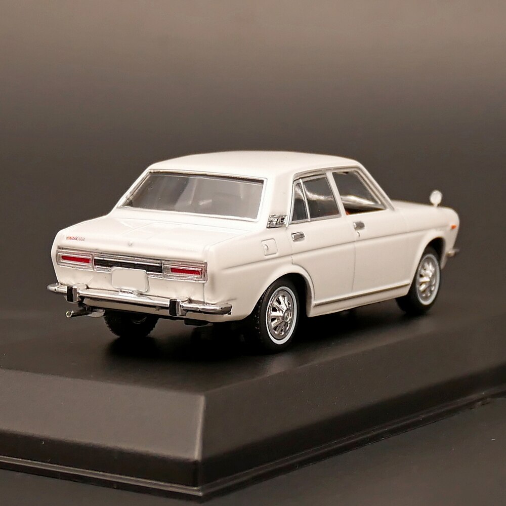 1: 43 Japan 1600 SSS classic Alloy collection car model