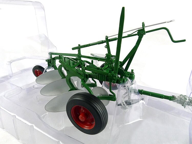 1: 16 alloy plough Tractor parts model Agricultural machinery model Alloy collection model