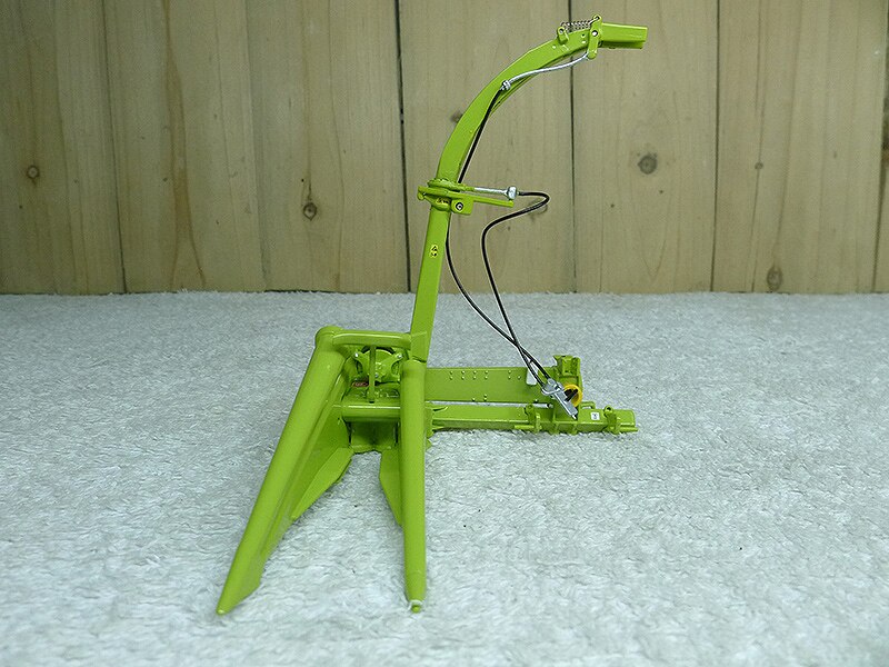 1: 32 25 silage harvester Drag garbage accessories model Alloy construction machinery model 1: 32 25 silage harvester Drag garbage accessories model Alloy construction machinery model