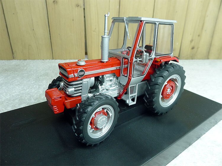 1: 32 1080 Tractor Model Agricultural vehicle model Alloy collection model 1: 32 1080 Tractor Model Agricultural vehicle model Alloy collection model