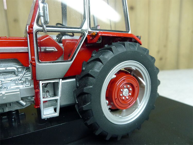 1: 32 1080 Tractor Model Agricultural vehicle model Alloy collection model 1: 32 1080 Tractor Model Agricultural vehicle model Alloy collection model