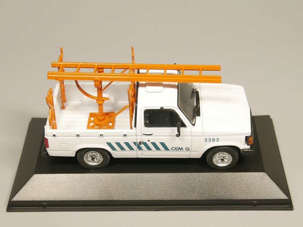 1: 43 C-20 pickup engineering emergency repair Finished model of alloy toy car 1: 43 C-20 pickup engineering emergency repair Finished model of alloy toy car