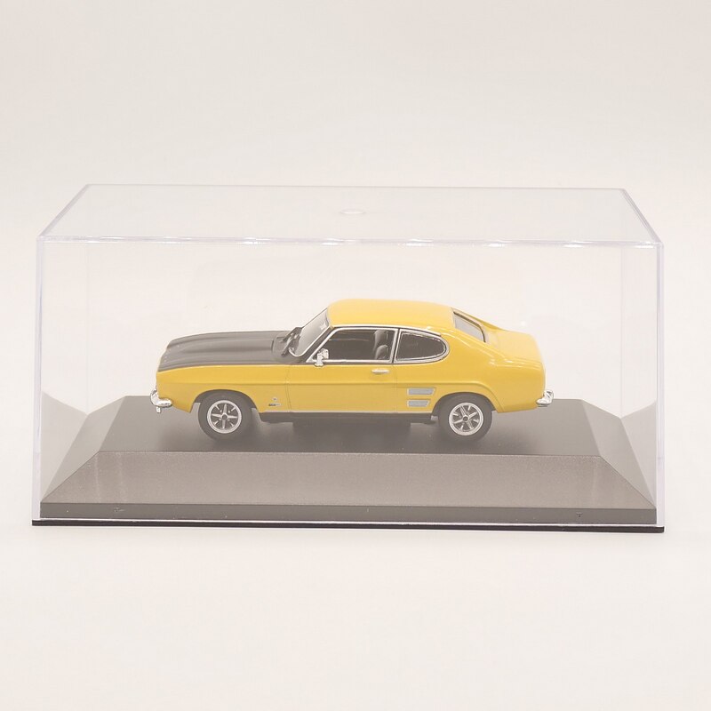 1: 43 American retro car model 1700gt 1969-72 Alloy car model Collection 1: 43 American retro car model 1700gt 1969-72 Alloy car model Collection