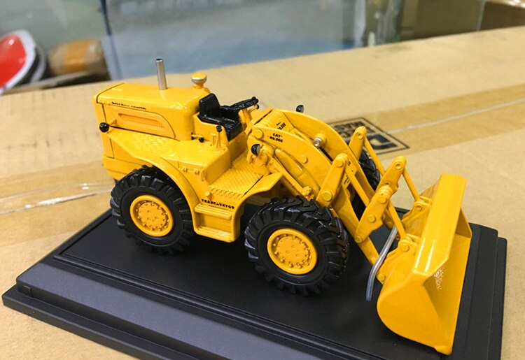 1: 50 966a excavator model Alloy engineering vehicle model Collection 1: 50 966a excavator model Alloy engineering vehicle model Collection