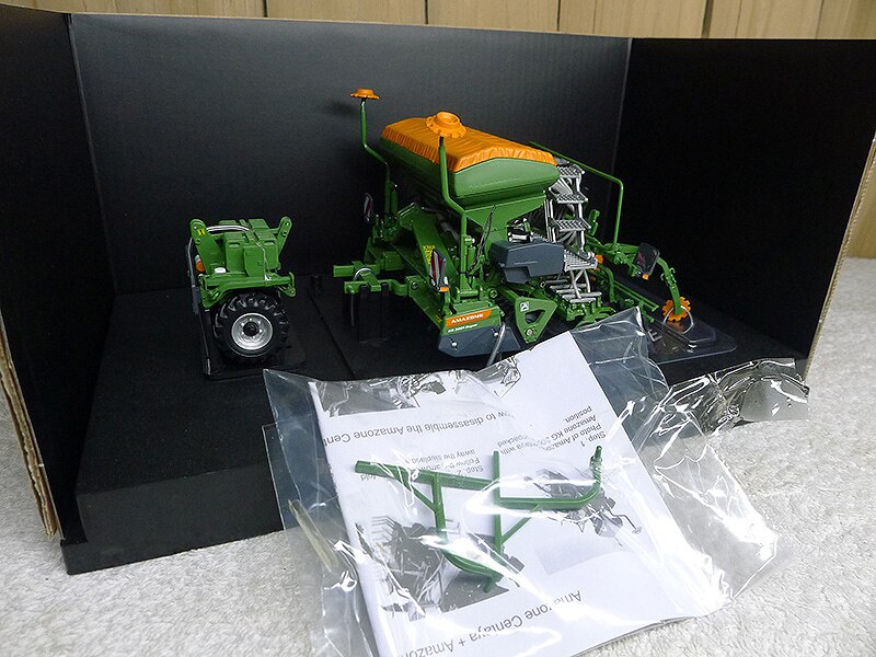 Rare boutique 1:32 t-pack3000 planter model Tractor model accessories Agricultural machinery Alloy finished product model Rare boutique 1:32 t-pack3000 planter model Tractor model accessories Agricultural machinery Alloy finished product model