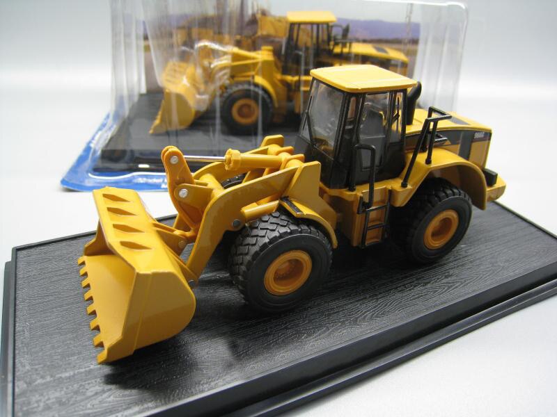 1/64 Wheel loader engineering vehicle forklift Alloy model 1/64 Wheel loader engineering vehicle forklift Alloy model