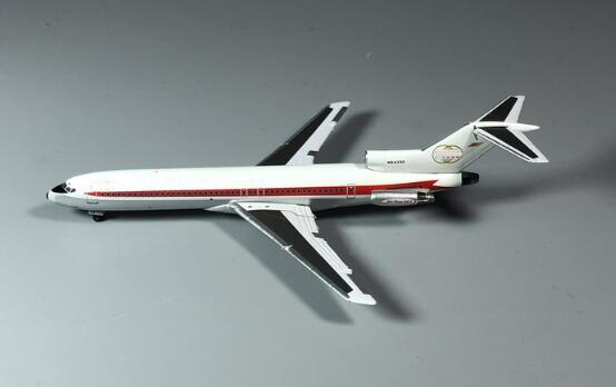 rare 1:500 Us tw 727-200 aircraft model n54330 Alloy collection model rare 1:500 Us tw 727-200 aircraft model n54330 Alloy collection model