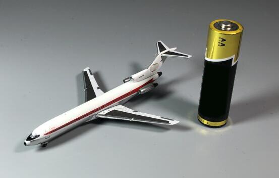 rare 1:500 Us tw 727-200 aircraft model n54330 Alloy collection model rare 1:500 Us tw 727-200 aircraft model n54330 Alloy collection model