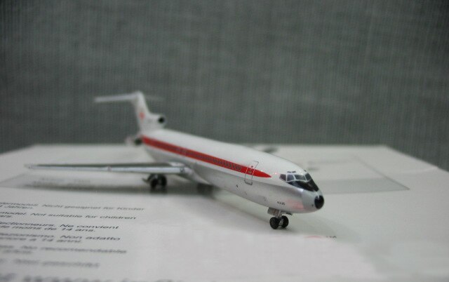 rare 1:500 Us tw 727-200 aircraft model n54330 Alloy collection model rare 1:500 Us tw 727-200 aircraft model n54330 Alloy collection model