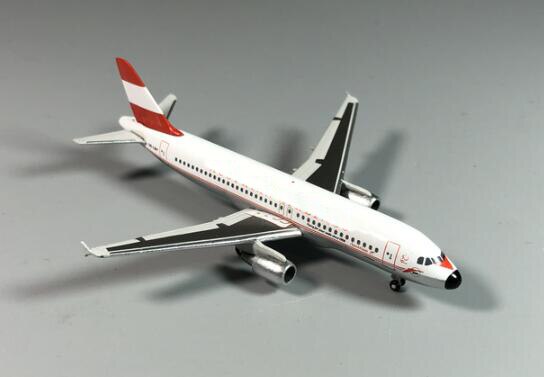 rare 1:500 Austrian A320 oe-lbp aircraft model Static display Alloy collection model
