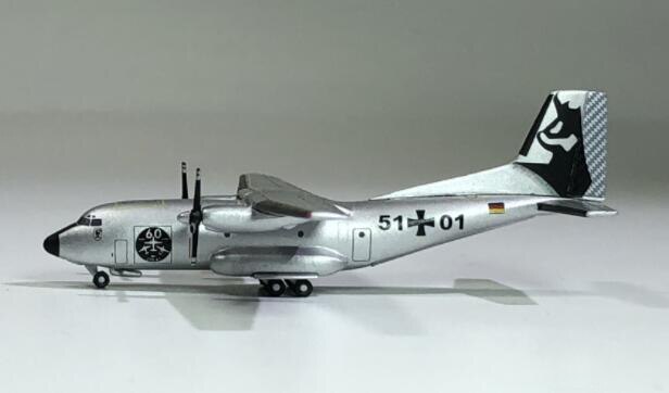 1/500 Germany C-160 Medium tactical transport aircraft model 60th anniversary coating Alloy collection model