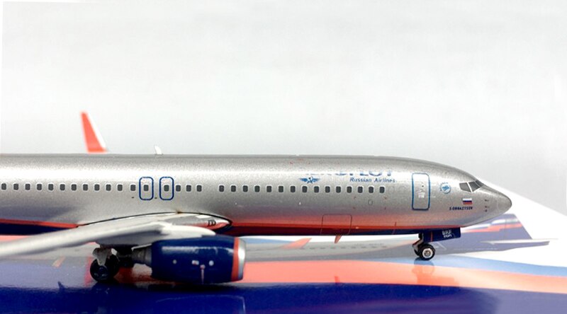 Special 1 / 400 10831 Russia 737-800 vp-brf Alloy collection model