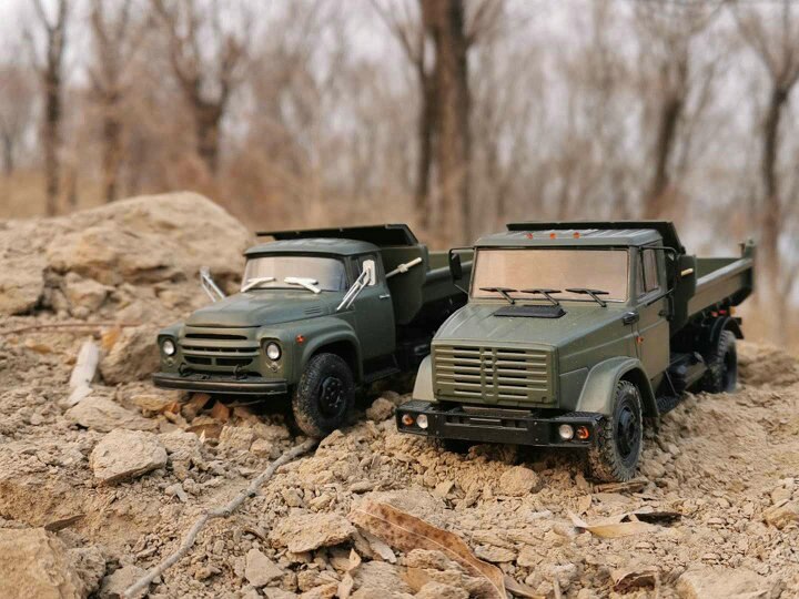 1:43 S Soviet Union Russia Truck Zi dump truck Alloy car model Static finished product 1:43 S Soviet Union Russia Truck Zi dump truck Alloy car model Static finished product