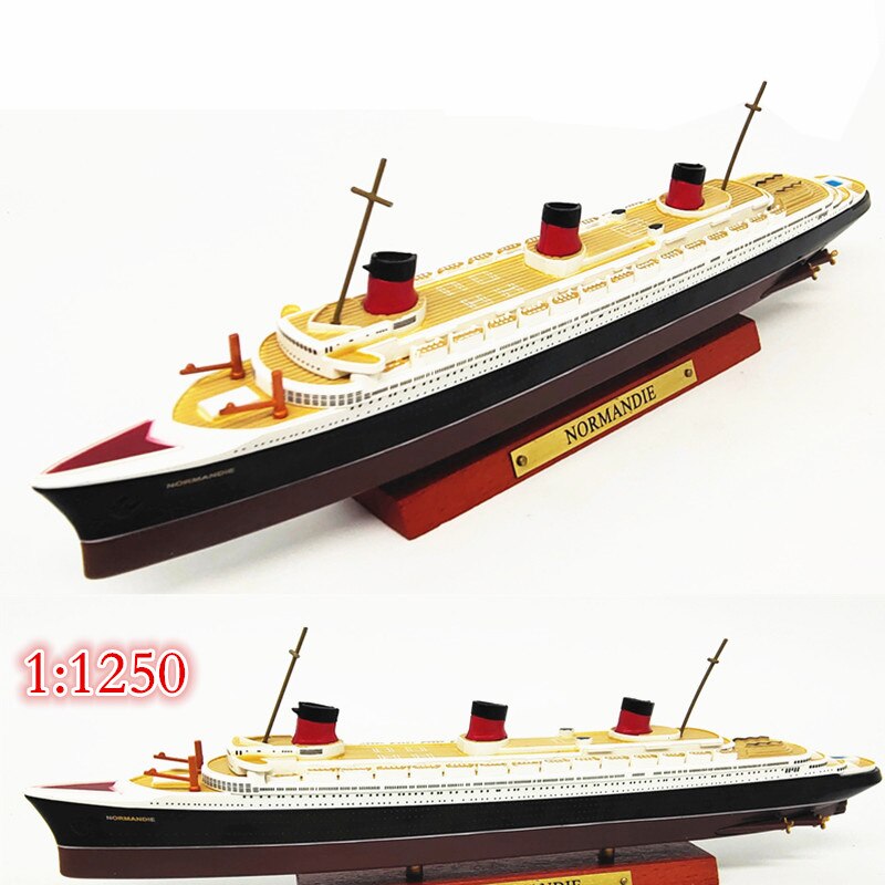 1:1250 SSV Normandy Large luxury cruise Alloy hull Colored finished model ornament