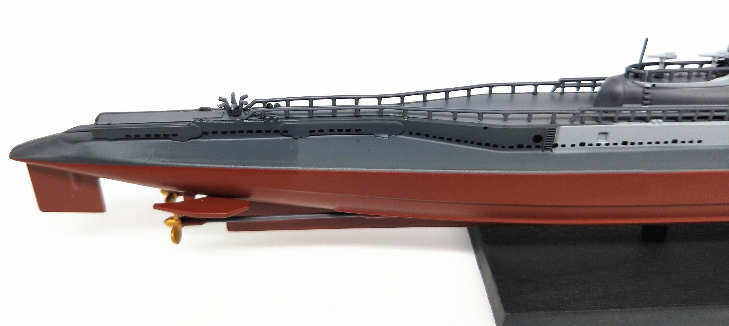 1:350 1942 World War II France Surcouf Large Submarine Warship model alloy Die-casting Collection Model 1:350 1942 World War II France Surcouf Large Submarine Warship model alloy Die-casting Collection Model