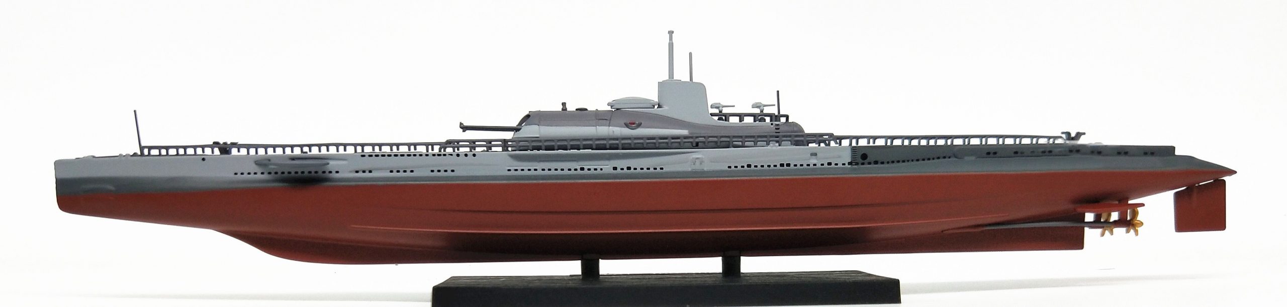 1:350 1942 World War II France Surcouf Large Submarine Warship model alloy Die-casting Collection Model 1:350 1942 World War II France Surcouf Large Submarine Warship model alloy Die-casting Collection Model