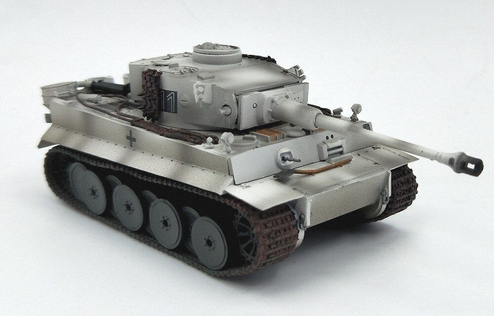 1:72 German Tiger Tank Model Early type Snow painting Finished model 36208