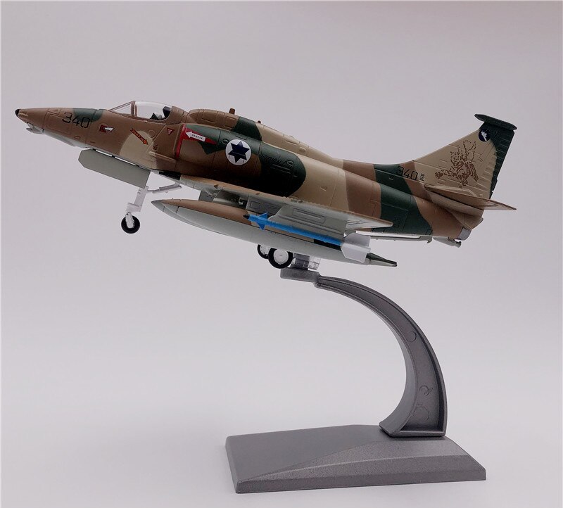 rare Special Offer 1:72 Middle East War Israeli Air Force Model of A4 Attacker alloy Collection Model