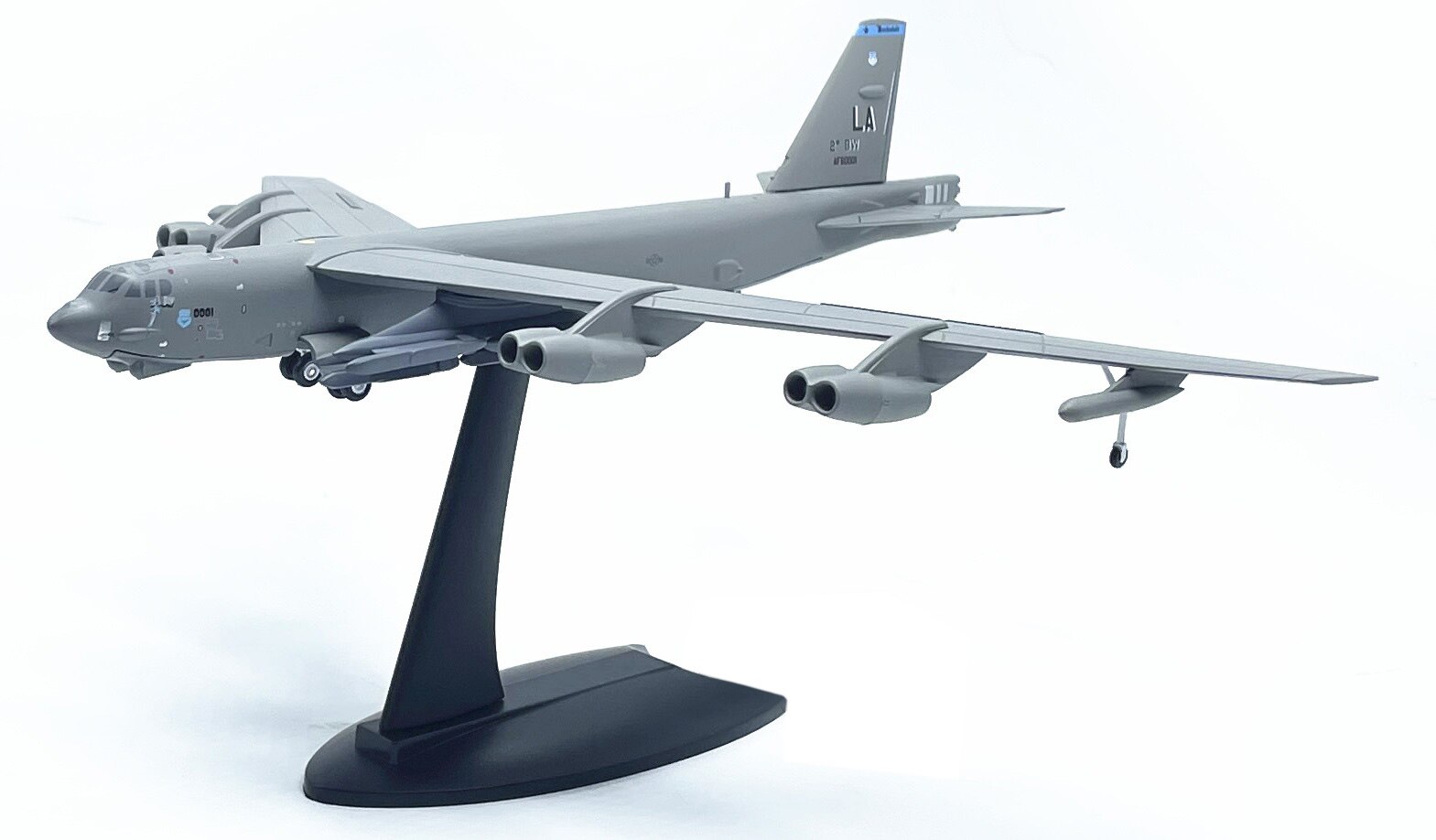 1: 200 US b-52h long range strategic bomber Semi alloy simulated finished trim of aircraft model