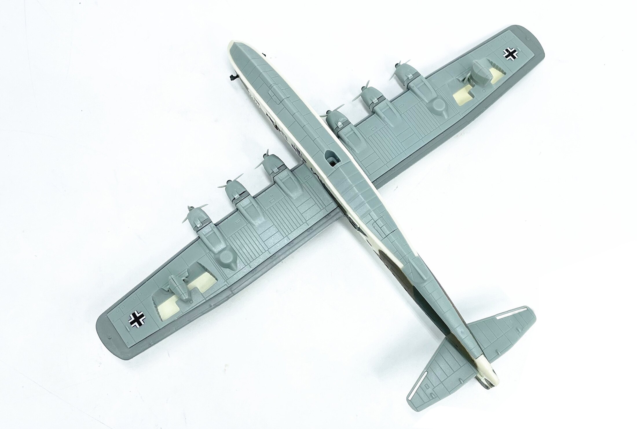1: 200 German bv-222 large seaplane maritime patrol aircraft Antisubmarine aircraft model Simulated pendulum