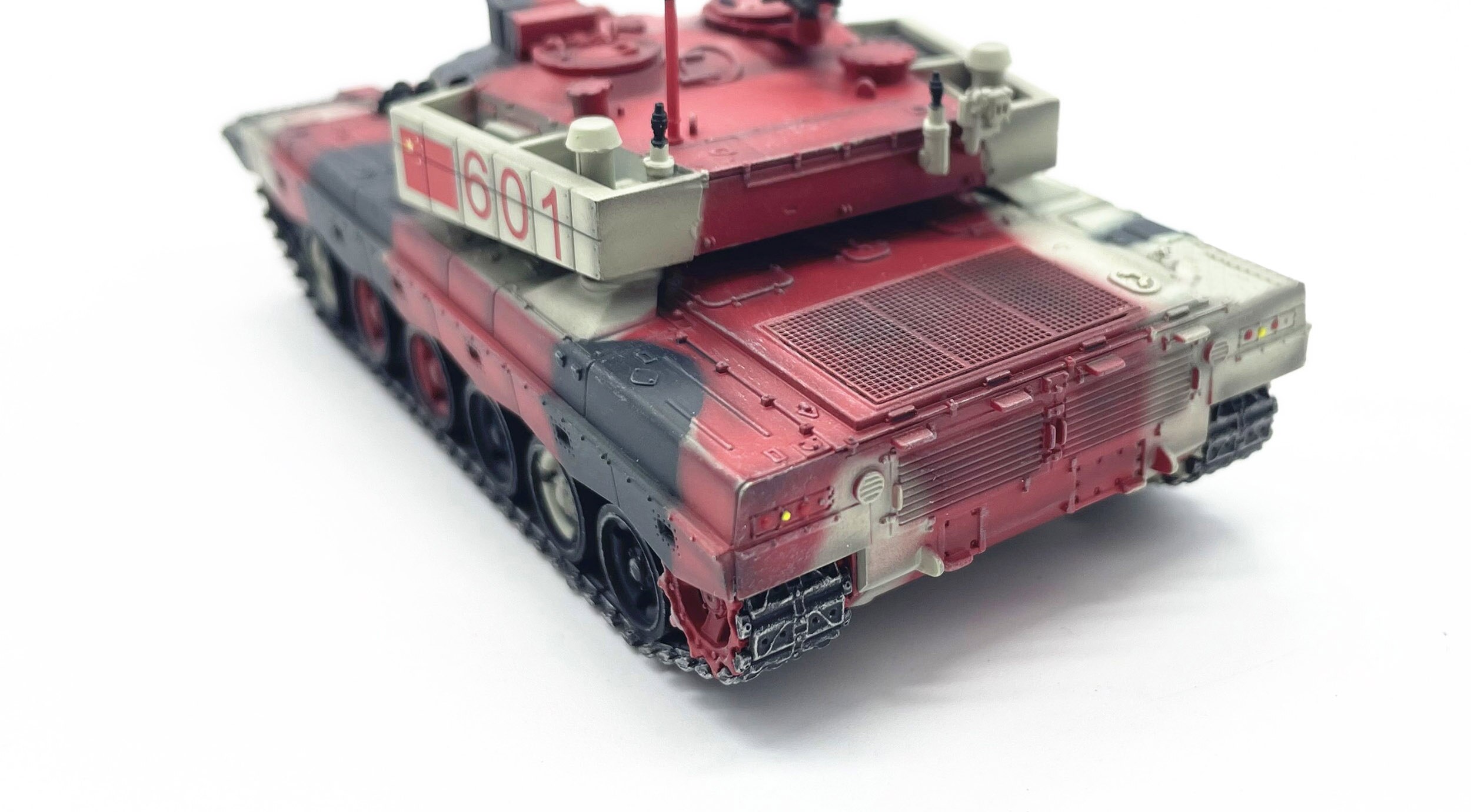 1: 72 China ztz-96b main battle tank 2018 international tank race Plastic finished product model