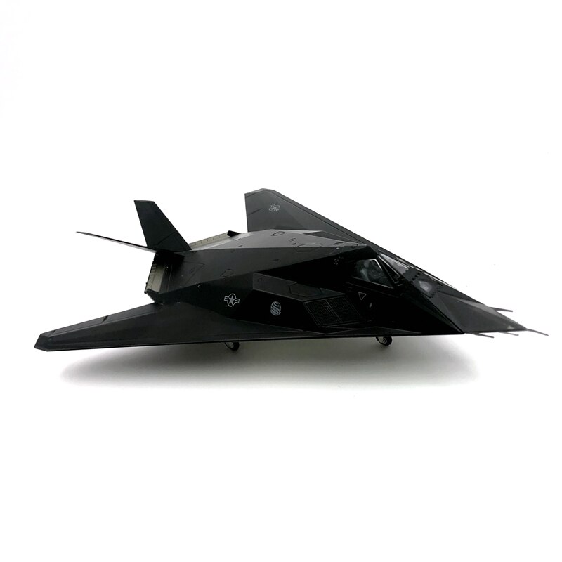 1 / 72 USAF F-117A fighter Finished alloy aircraft model