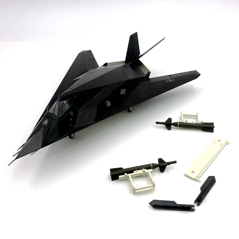 1 / 72 USAF F-117A fighter Finished alloy aircraft model