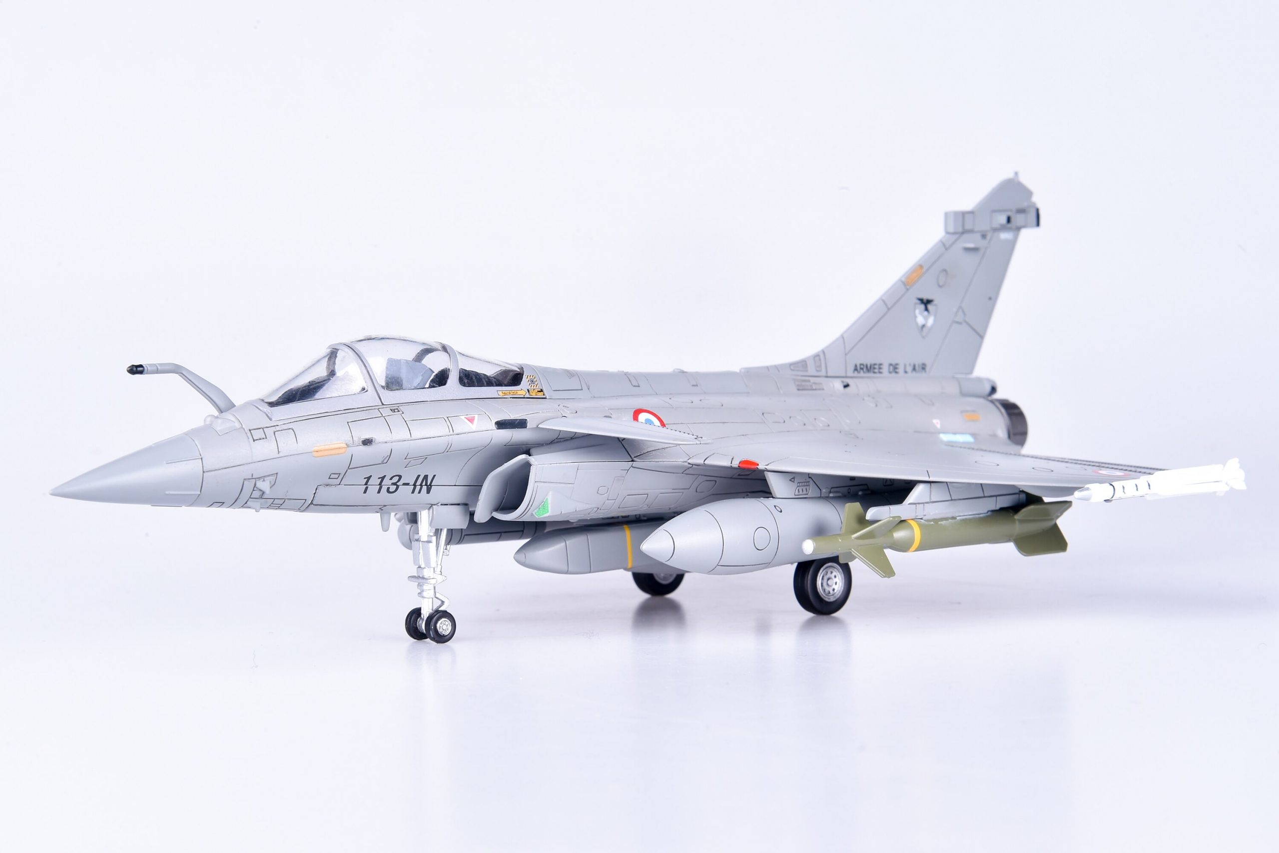 1: 72 French Air Force Rafal c fighter Hamantan operation in Libya Alloy aircraft model