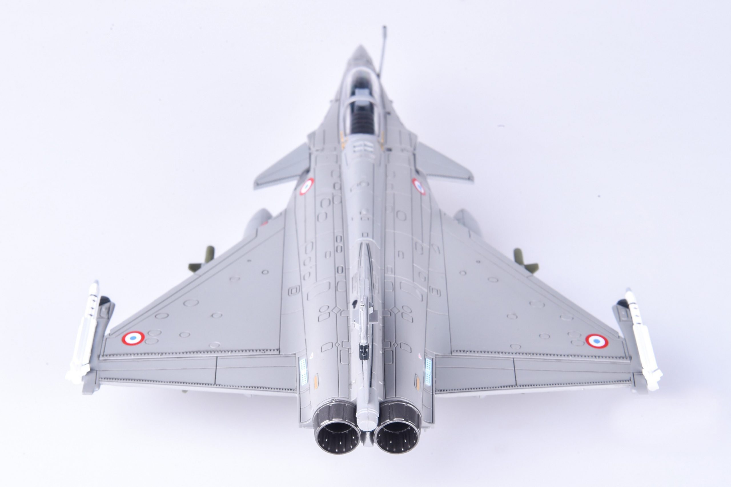 1: 72 French Air Force Rafal c fighter Hamantan operation in Libya Alloy aircraft model