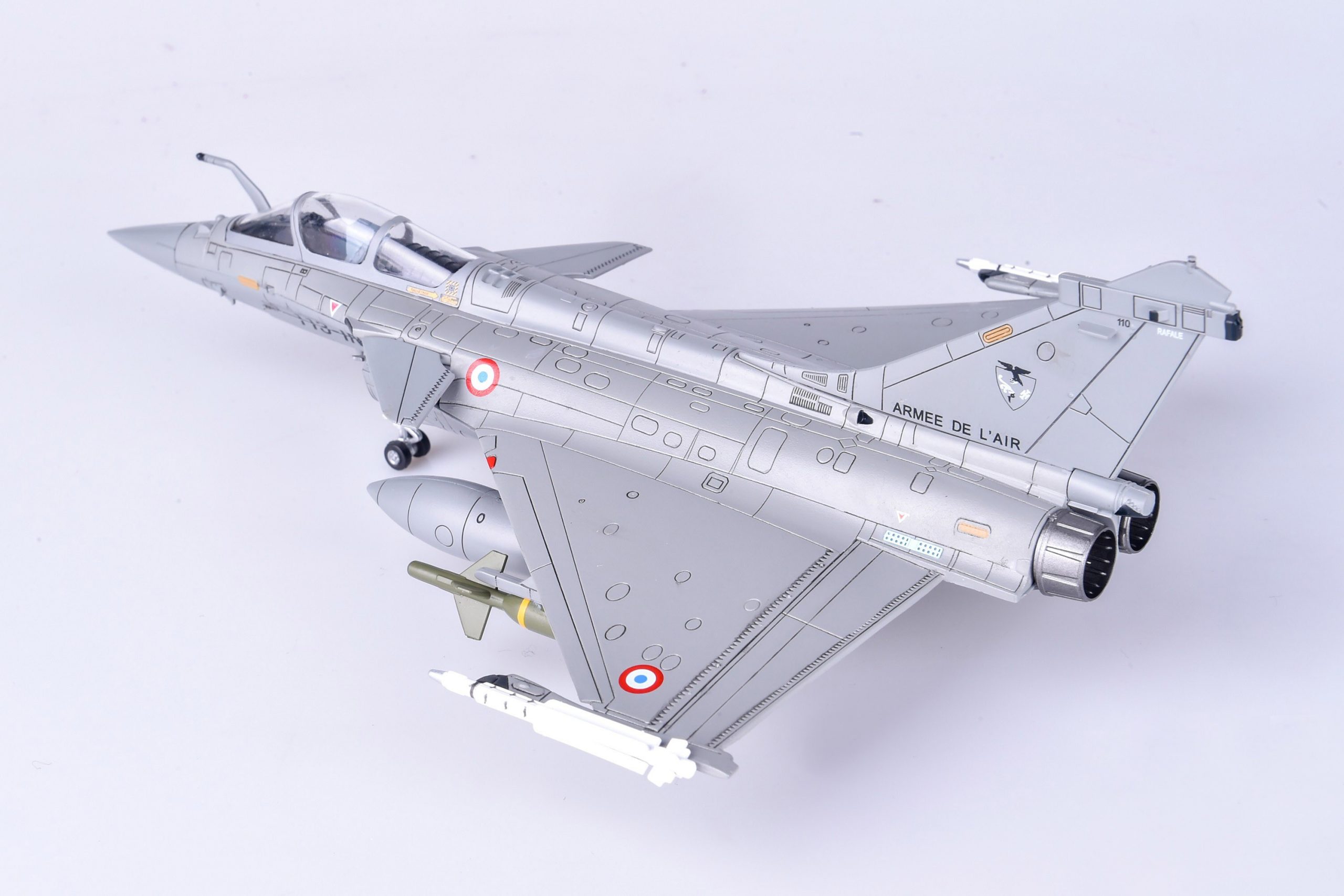 1: 72 French Air Force Rafal c fighter Hamantan operation in Libya Alloy aircraft model
