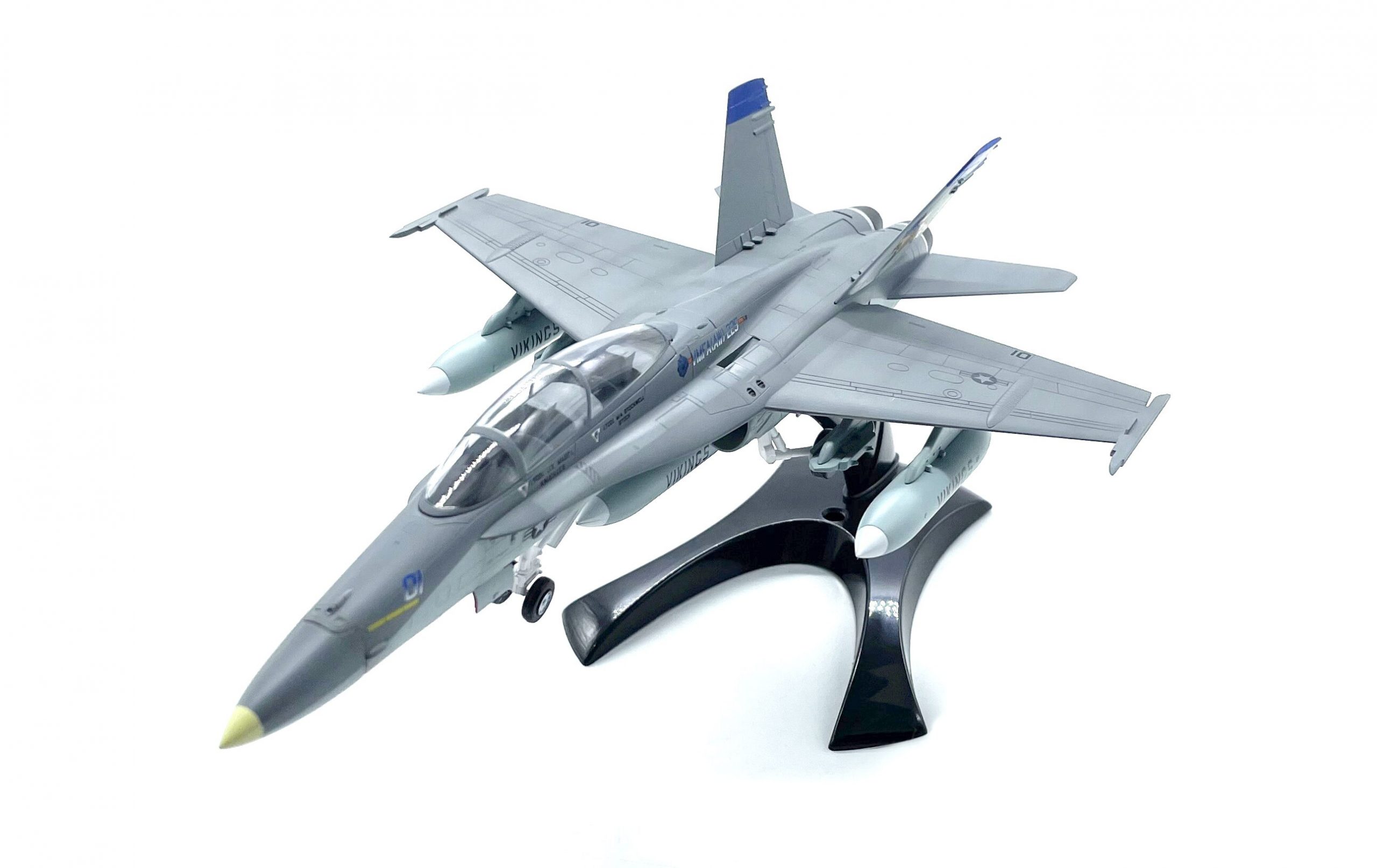 1: 72 U.S. f / a-18d fighter model Finished simulation ornament Trumpeter 37119
