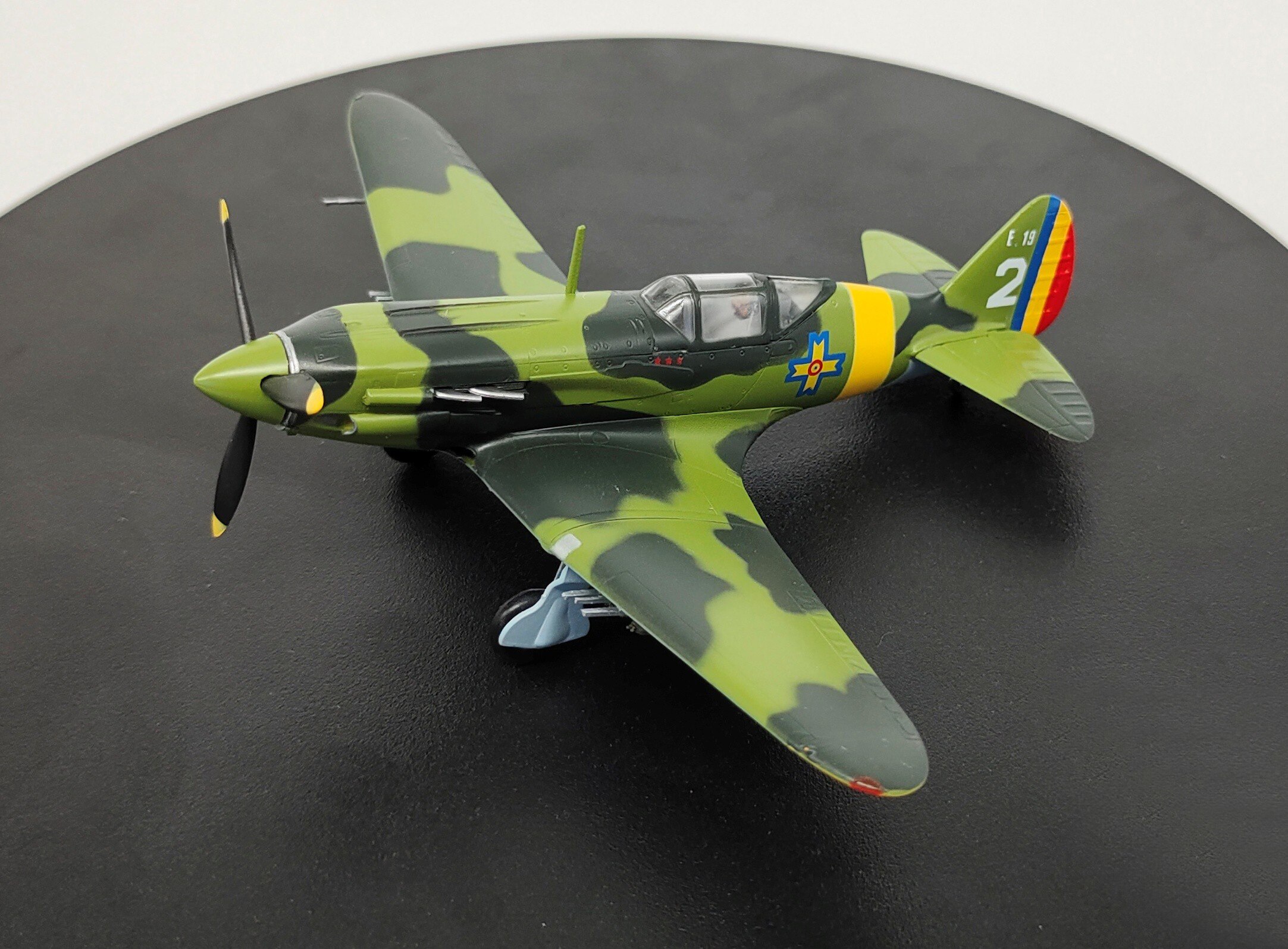 1: 72 World War II Soviet mig-3 fighter Romanian Air Force Finished product model 37222